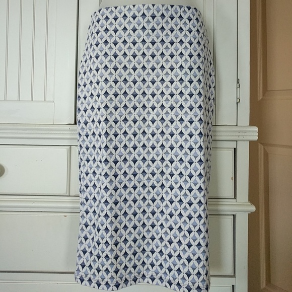 Zara Dresses & Skirts - LAST DAY 10/09/2020! Tiled Strech Pencil Skirt
